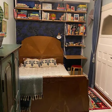 #punavuori A Like A Bookstore Appartement Helsinki