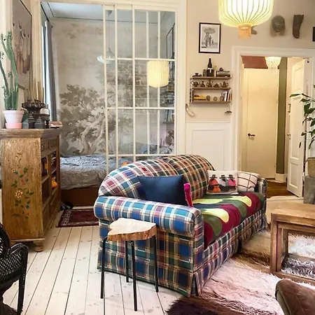 Appartement #punavuori A Like A Bookstore *